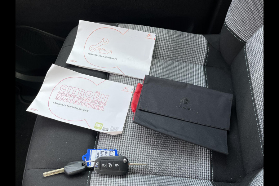 Citroën ë-Jumpy 50kWh XL 8PL VAN: 23.900,- excl.btw VOOR: 20.877,- excl. btw UW LENTEVOORDEEL: 3.023,- | RIJKLAARPRIJS incl. 12mn BOVAG | SOH 88% |