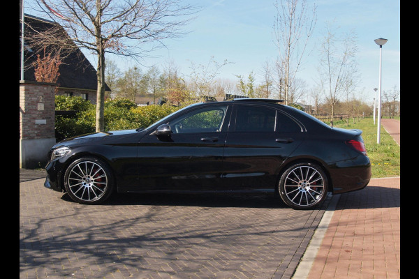 Mercedes-Benz C-Klasse 200 Premium Plus Pack | AMG Line | Panoramadak | Camera | Burmester | Sfeerverlichting |
