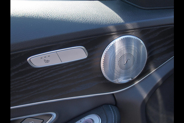 Mercedes-Benz C-Klasse 200 Premium Plus Pack | AMG Line | Panoramadak | Camera | Burmester | Sfeerverlichting |