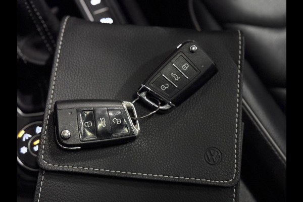 Volkswagen Tiguan 2.0 TSI 4Motion 3X R-LINE | IQ LIGHT | 360 CAM | HUD | VOL!