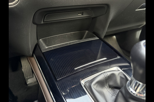 Mazda CX-30 2.0 e-SkyActiv-X M Hybrid Luxury / Trekhaak / Head-Up / Keyless / Leder / Adap. Cruise / Camera