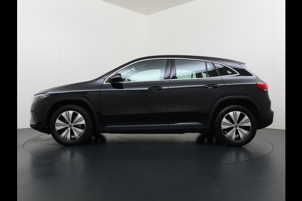 Mercedes-Benz EQA 250+ Luxury Line 71 kWh VAN: 35.900,- VOOR: 32.877,- UW LENTEVOORDEEL: 3.023,- | RIJKLAARPRIJS incl. 12mnd BOVAG