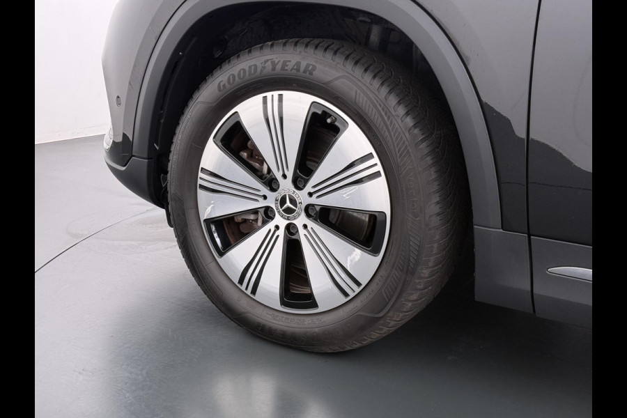 Mercedes-Benz EQA 250+ Luxury Line 71 kWh VAN: 35.900,- VOOR: 32.877,- UW LENTEVOORDEEL: 3.023,- | RIJKLAARPRIJS incl. 12mnd BOVAG