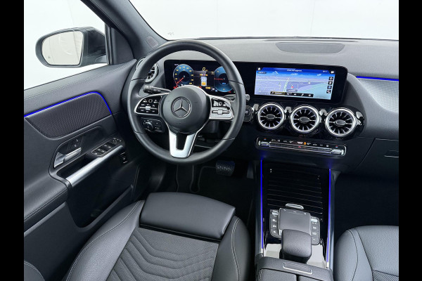Mercedes-Benz EQA 250+ Luxury Line 71 kWh VAN: 35.900,- VOOR: 32.877,- UW LENTEVOORDEEL: 3.023,- | RIJKLAARPRIJS incl. 12mnd BOVAG