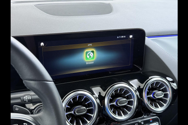 Mercedes-Benz EQA 250+ Luxury Line 71 kWh VAN: 35.900,- VOOR: 32.877,- UW LENTEVOORDEEL: 3.023,- | RIJKLAARPRIJS incl. 12mnd BOVAG