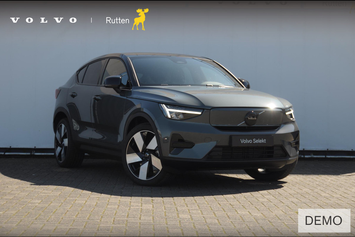 Volvo EC40 252PK Automaat Single Ext. Range Plus / Modeljaar 2026 / Adaptive cruise control  / Pilot assist / BLIS / Stoel en stuur verwarming / Elektrische achterklep / Parkeersensoren met camera / Google infotainment / Panoramadak