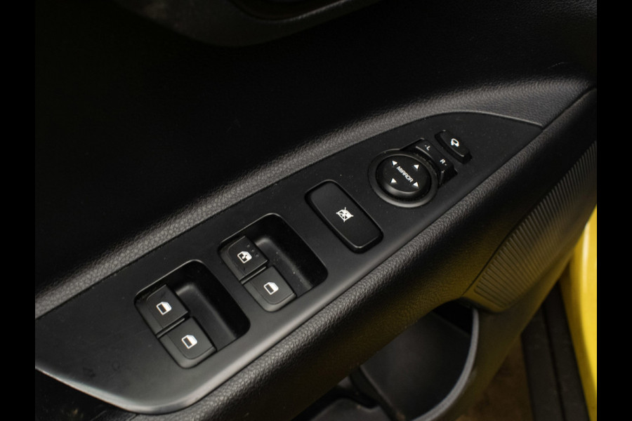 Kia Stonic 1.0 T-GDi DynamicLine Sport (APPLE CARPLAY,NAVI,CAMERA,CLIMATE,CRUISE,GETINT,LED,LANE ASSIST,SPORTSTOELEN,LM VELGEN)