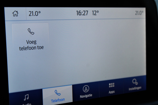 Ford FOCUS Wagon 1.0-155pk EcoBoost Titanium. Erg nette en goed onderhouden wagen met slechts 60.000km. Autm. airco dual, camera, stoel-, stuur- en voorraamverwarming, trekhaak, LM wielen, metallic lak, navigatie, telefoonvoorb. etc.