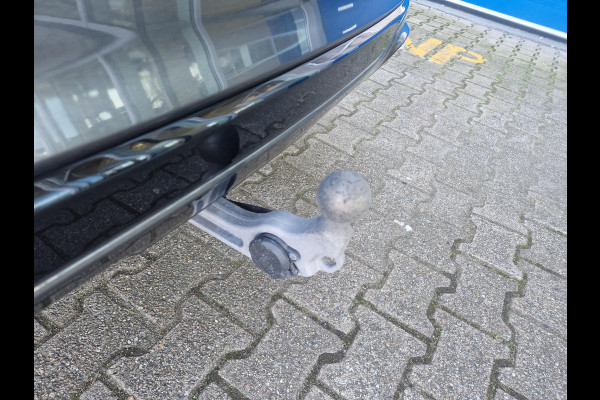 Ford Kuga 2.5 PHEV ST-Line | Winter Pack | Wegklapbare trekhaak | NL Auto | Nieuwprijs €47750 / €10000 voordeel !