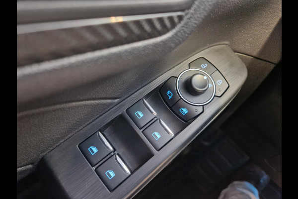 Ford Kuga 2.5 PHEV ST-Line | Winter Pack | Wegklapbare trekhaak | NL Auto | Nieuwprijs €47750 / €10000 voordeel !