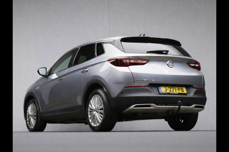 Opel Grandland X 1.2 Turbo Innovation Sport (APPLE CARPLAY,NAVI,CAMERA,CLIMATE,CRUISE,LED,GETINT,TREKHAAK,SPORTSTOELEN,LM VELGEN)