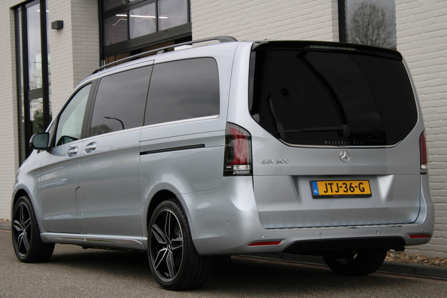 Mercedes-Benz Eqv 300 L2 / AMG / New Model / Luchtvering / 7-Persoons / Burmester / Electr Stoelen / Vol Opties / NIEUW!!