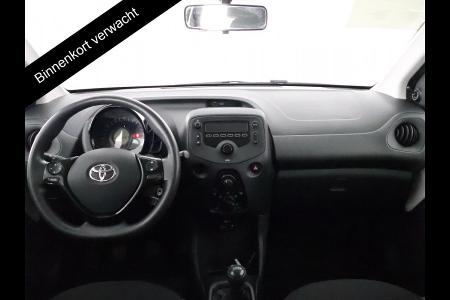 Toyota Aygo 1.0 VVT-i X-Fun Bi-Tone | 1e eigenaar | Airco | Bluetooth | Privacy Glass |