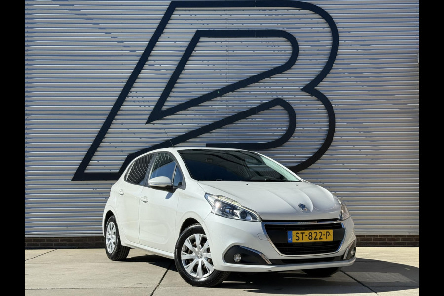 Peugeot 208 1.2 PureTech Blue Lion Navi|Carplay|Airco|D-riem v.v. in 2024|Cruise|PDC|CarplayN.A.P|Nieuwe APK bij Aflevering