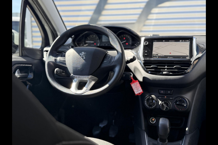 Peugeot 208 1.2 PureTech Blue Lion Navi|Carplay|Airco|D-riem v.v. in 2024|Cruise|PDC|CarplayN.A.P|Nieuwe APK bij Aflevering