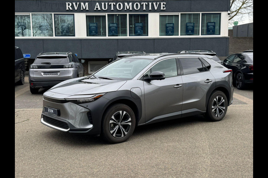 Toyota Bz4x Premium 71 kWh VAN: 39.900,- VOOR: 36.877,- UW LENTEVOORDEEL: 3.023,- | MEGA VOLLE AUTO | 10 jaar TOYOTA GARANTIE | TREKHAAK