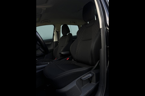 Škoda Karoq 1.5 TSI ACT Style APPLE CARPLAY CAMERA NAVI CLIMATE PDC