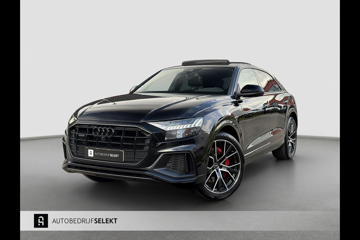 Audi Q8 60 TFSI e Competition | Pano | Luchtvering | B&O | Matrix | 360 | Carplay | Memory | NL Auto | Sfeerverichting | 1e eig.