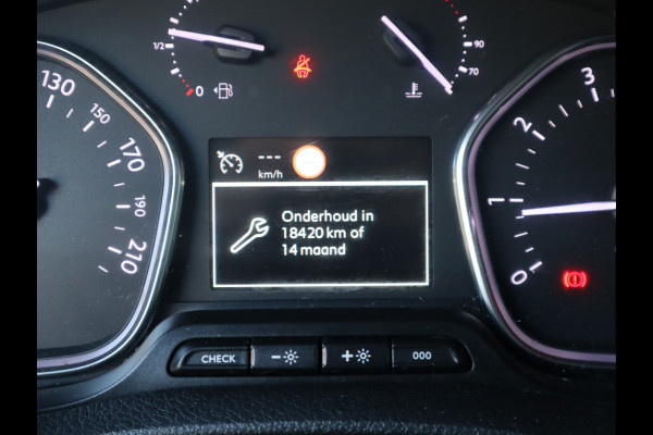 Peugeot Expert 231S 2.0 BlueHDI 123pk L2 - CarPlay - 3 Zits - Premium Pack