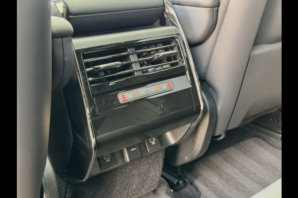 Land Rover Range Rover Sport 3.0 P460e Dynamic SE PHEV 23" URBAN | PANO | BLACK PACK | NL AUTO