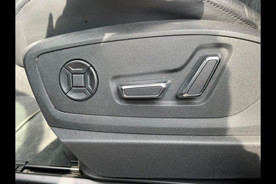 Audi e-tron Sportback 55 quattro S edition 95 kWh VAN € 39.900,- VOOR € 36.877,- UW LENTEVOORDEEL  € 3.023,-! | SOH 95% | S LINE BLACKLINE  | B&O AUDIO | ADAPTIVE CRUISE | 360 CAMERA | KEYLESS ENTRY