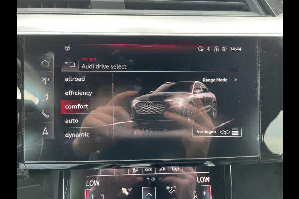 Audi e-tron Sportback 55 quattro S edition 95 kWh VAN € 39.900,- VOOR € 36.877,- UW LENTEVOORDEEL  € 3.023,-! | SOH 95% | S LINE BLACKLINE  | B&O AUDIO | ADAPTIVE CRUISE | 360 CAMERA | KEYLESS ENTRY