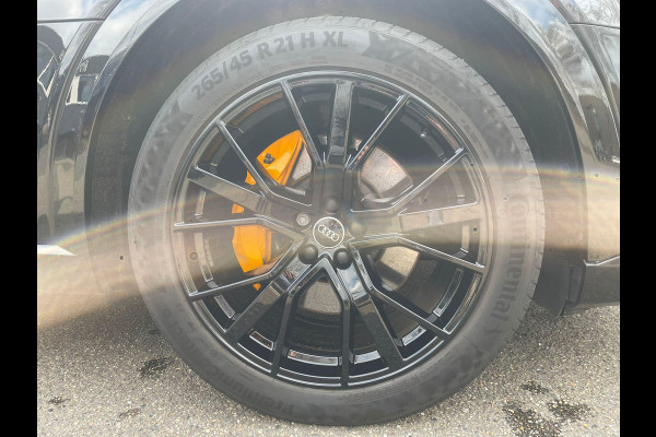 Audi e-tron Sportback 55 quattro S edition 95 kWh VAN € 39.900,- VOOR € 36.877,- UW LENTEVOORDEEL  € 3.023,-! | SOH 95% | S LINE BLACKLINE  | B&O AUDIO | ADAPTIVE CRUISE | 360 CAMERA | KEYLESS ENTRY