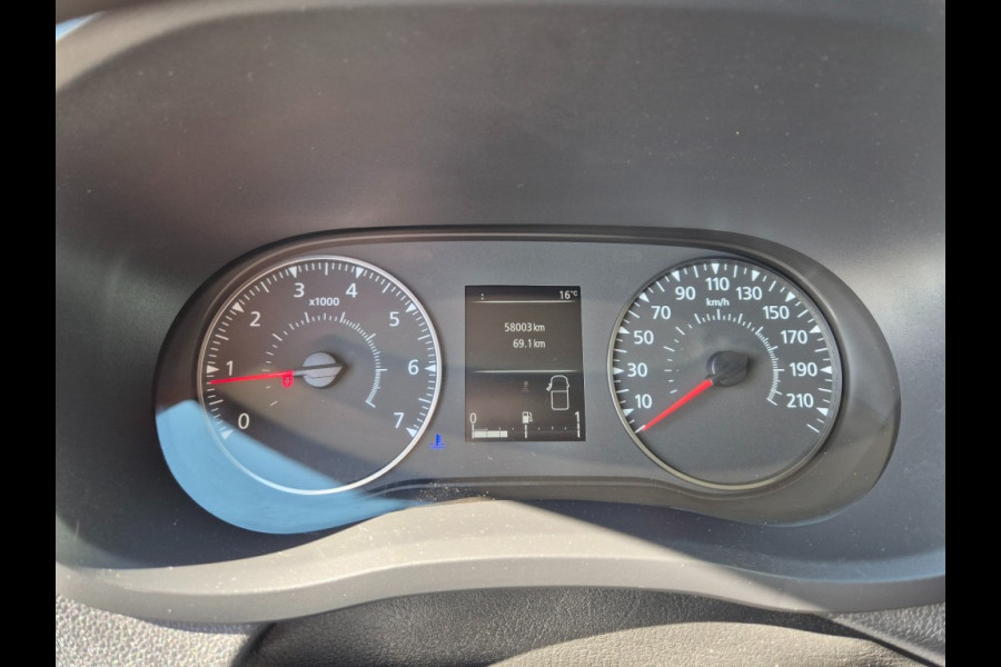 Renault Master Red 150-35 L1H2 Euro 6 58.000 Km Ac 12-20