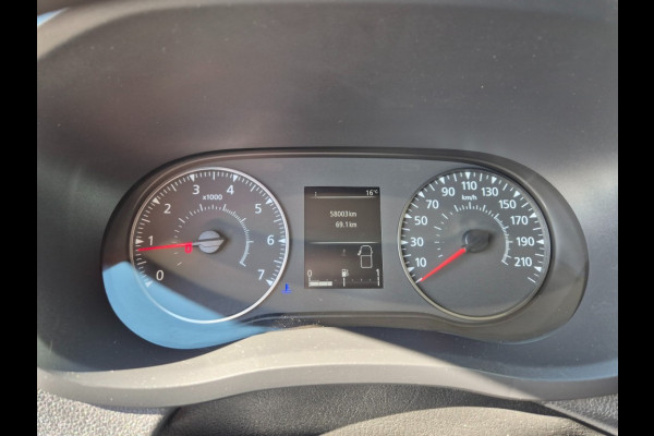 Renault Master Red 150-35 L1H2 Euro 6 58.000 Km Ac 12-20