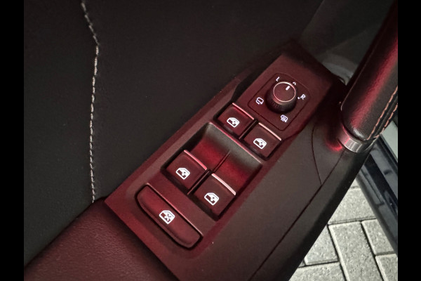 CUPRA Formentor 1.4 e-Hybrid VZ Copper Edition Pano|Kuip|VOL