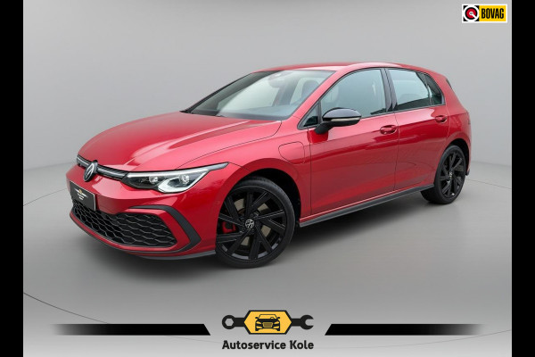 Volkswagen Golf 1.4 eHybrid GTE Black Style * Camera * Side Assist * Stuurverwarming *