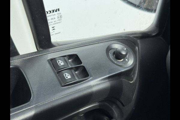 Iveco Daily 35C14 2.3 Kipper Dubbele Cabine Dubbellucht 6 Stoelen Airco Cruise Control Trekhaak Luchtgeveerde stoel