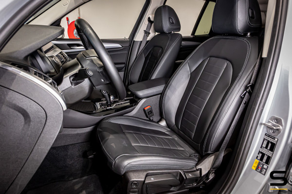 BMW X3 XDrive30e High Executive|Cam|Leder|1eig|StoelV|AppleC