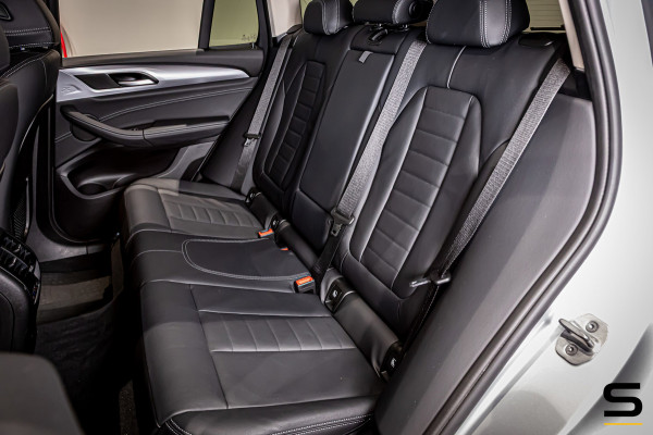 BMW X3 XDrive30e High Executive|Cam|Leder|1eig|StoelV|AppleC