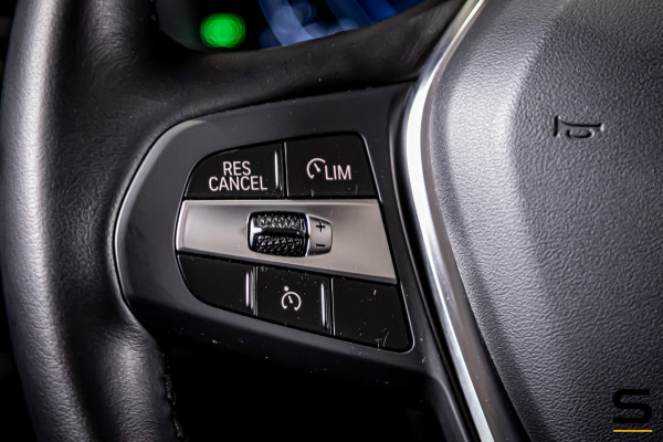 BMW X3 XDrive30e High Executive|Cam|Leder|1eig|StoelV|AppleC