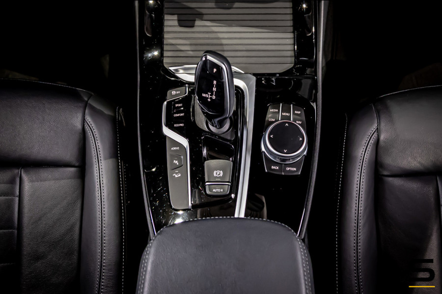 BMW X3 XDrive30e High Executive|Cam|Leder|1eig|StoelV|AppleC