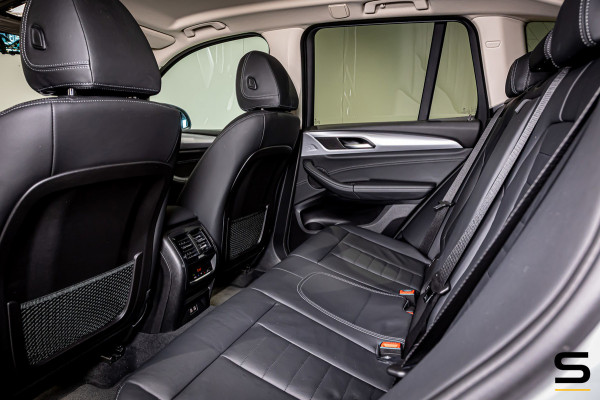 BMW X3 XDrive30e High Executive|Cam|Leder|1eig|StoelV|AppleC