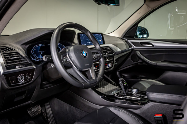 BMW X3 XDrive30e High Executive|Cam|Leder|1eig|StoelV|AppleC