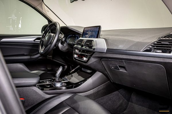 BMW X3 XDrive30e High Executive|Cam|Leder|1eig|StoelV|AppleC