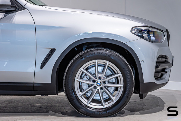 BMW X3 XDrive30e High Executive|Cam|Leder|1eig|StoelV|AppleC