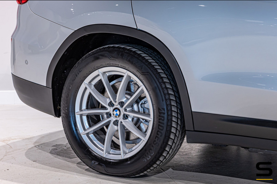 BMW X3 XDrive30e High Executive|Cam|Leder|1eig|StoelV|AppleC