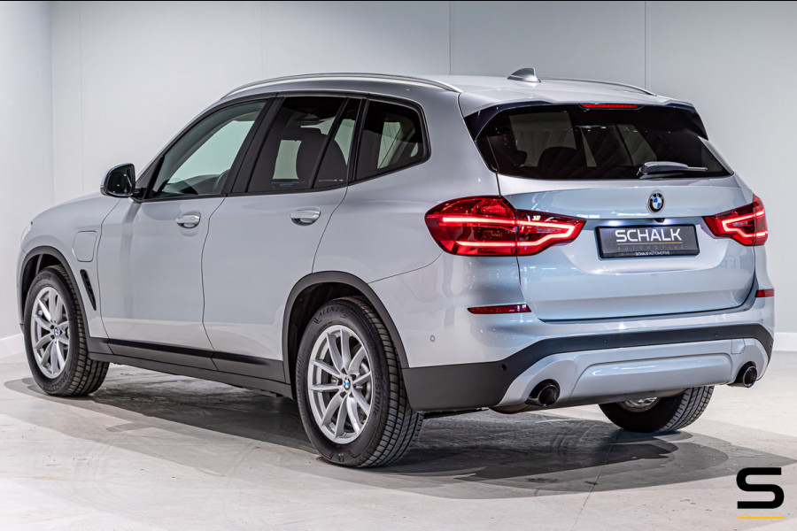 BMW X3 XDrive30e High Executive|Cam|Leder|1eig|StoelV|AppleC