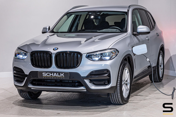 BMW X3 XDrive30e High Executive|Cam|Leder|1eig|StoelV|AppleC