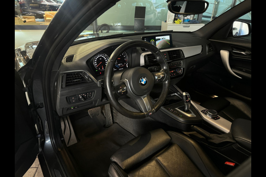 BMW 1-serie 120i High Executive M Sport Leer|Camera|Lane Assist