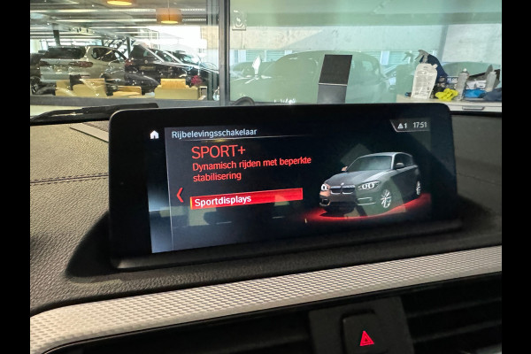 BMW 1-serie 120i High Executive M Sport Leer|Camera|Lane Assist