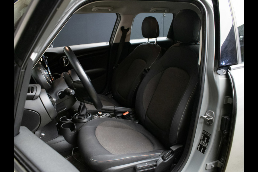 MINI Mini 1.5 One Salt Business Sport (NAVI,CLIMATE,CRUISE,PDC,ELEKTRISCH PAKKET,SPORTSTOELEN,LM VELGEN,NETTE STAAT)