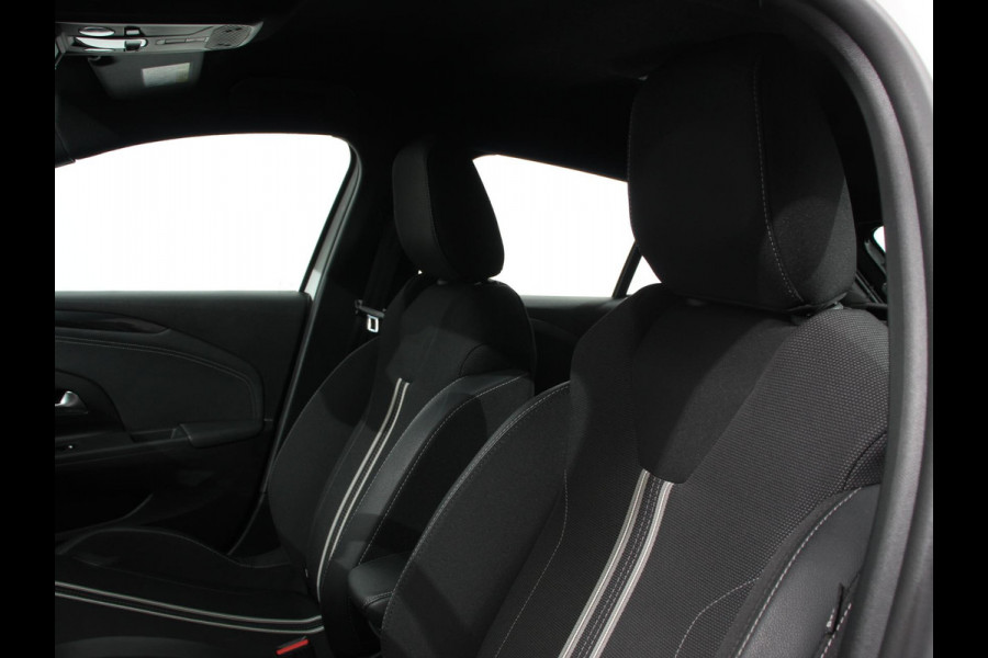 Opel Corsa 1.2 Turbo 100pk Automaat GS | Navigatie | Apple Carplay/Android Auto | Digitale Cockpit | Camera | Parkeer sensoren | Airco | Lichtmetalen velgen