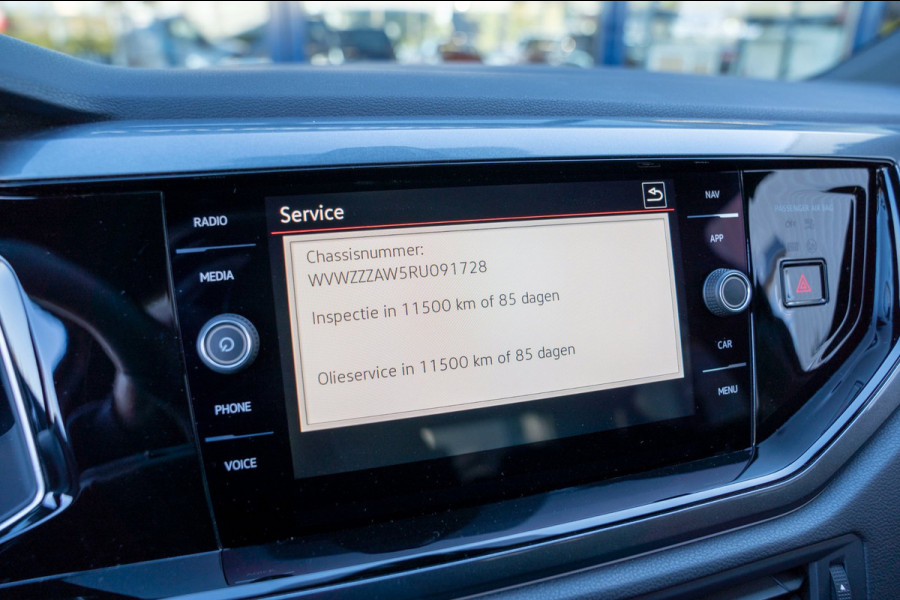 Volkswagen Polo 2.0 TSI GTI|Prijs rijklaar incl. 12 mnd garantie|DAB Carplay/Android auto LMV Stoelverwarming PDC Blindspot