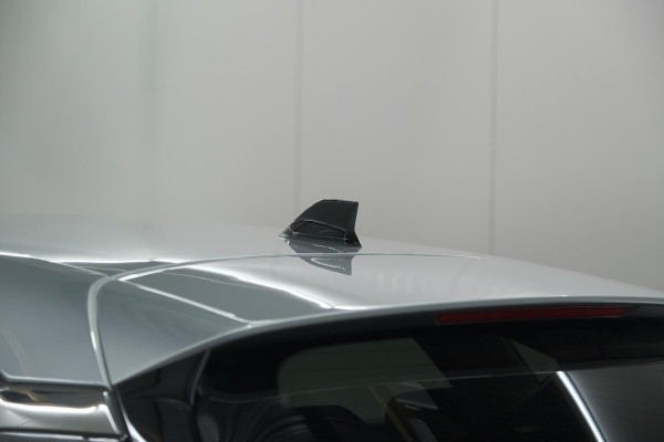 Renault Captur 1.6 E-Tech full hybrid 145 techno | Pack Full Screen | Camera | Navigatie | Allseason Banden