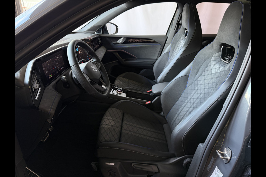 Volkswagen Tiguan 1.5 eHYBRID 272 PK NW AUTO R-LINE VW.TREKHAAK BLACK PANO XL.NAVI STOEL/STUUR VERW. BLACK.STYLE 360.CAM ELEK.KLEP MATRIX.LED 20'' PHEV PLUG IN HYBRID ✅Top Auto's Wijchen , 30 Jaar Specialist in Volkswagen  : Alle Type's : R-Line Edition / Style / First Edition / Highline / Life , Zowel PHEV / HEV / MHEV / Benzine ✅